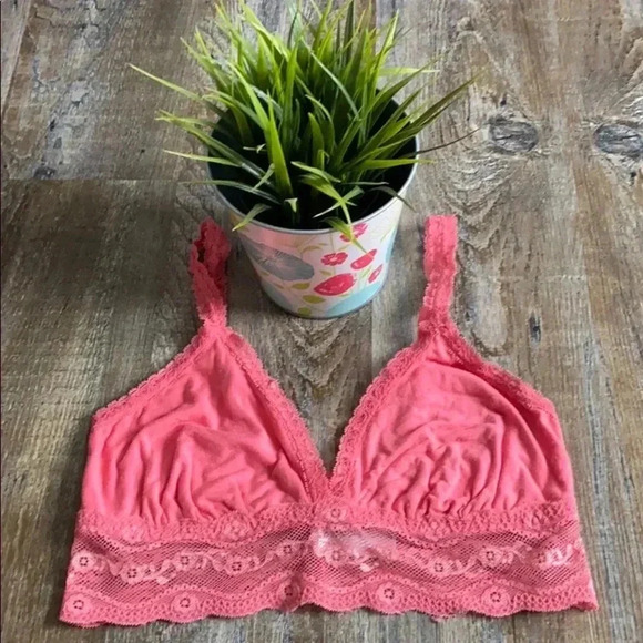 b.tempt’d  Bralette - Picture 1 of 4
